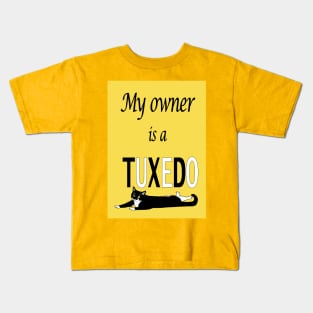 CUTE Tuxedo Cat. My Tux owns this human.  Copyright TeAnne Kids T-Shirt
